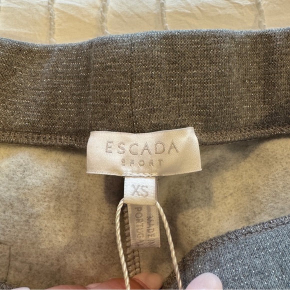 XS grey sparkle Escada Sport sweatpants - Picture 5 of 6